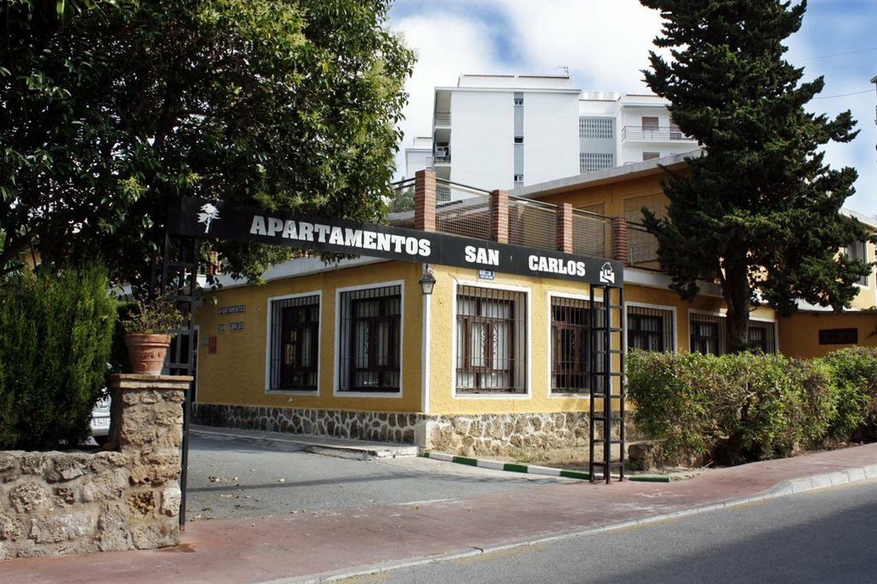 Apartamentos San Carlos Benalmadena Bagian luar foto